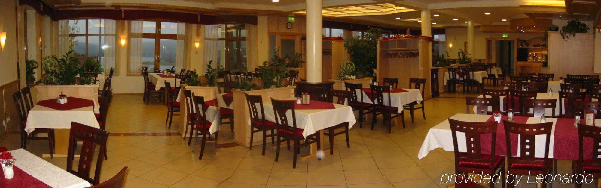 Panorama-Hotel Am See Neunburg vorm Wald Restaurant foto